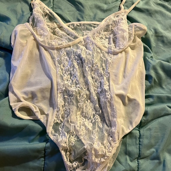SHEIN lace mesh bodysuit - Picture 2 of 3